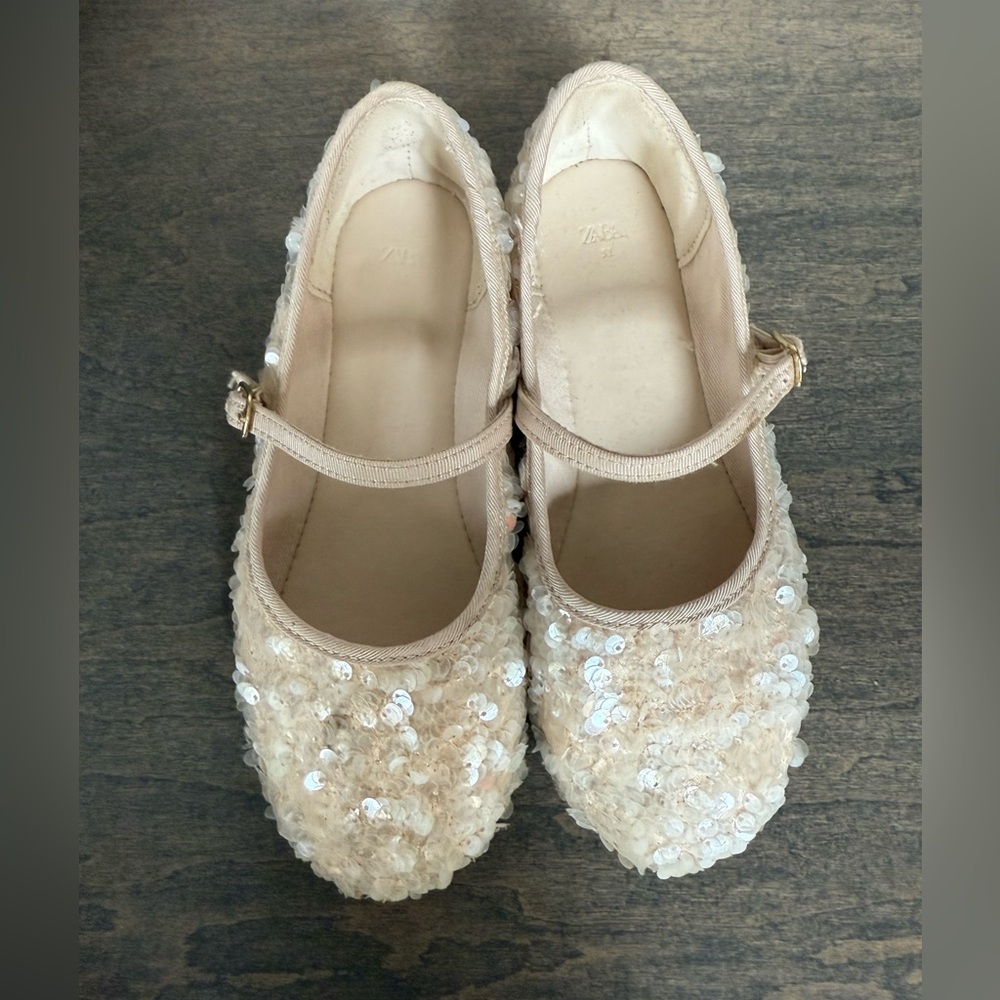 Zara girls fancy shoes VGUC 31